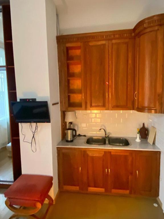 Piccolo Hotel Vake Tbilissi Extérieur photo