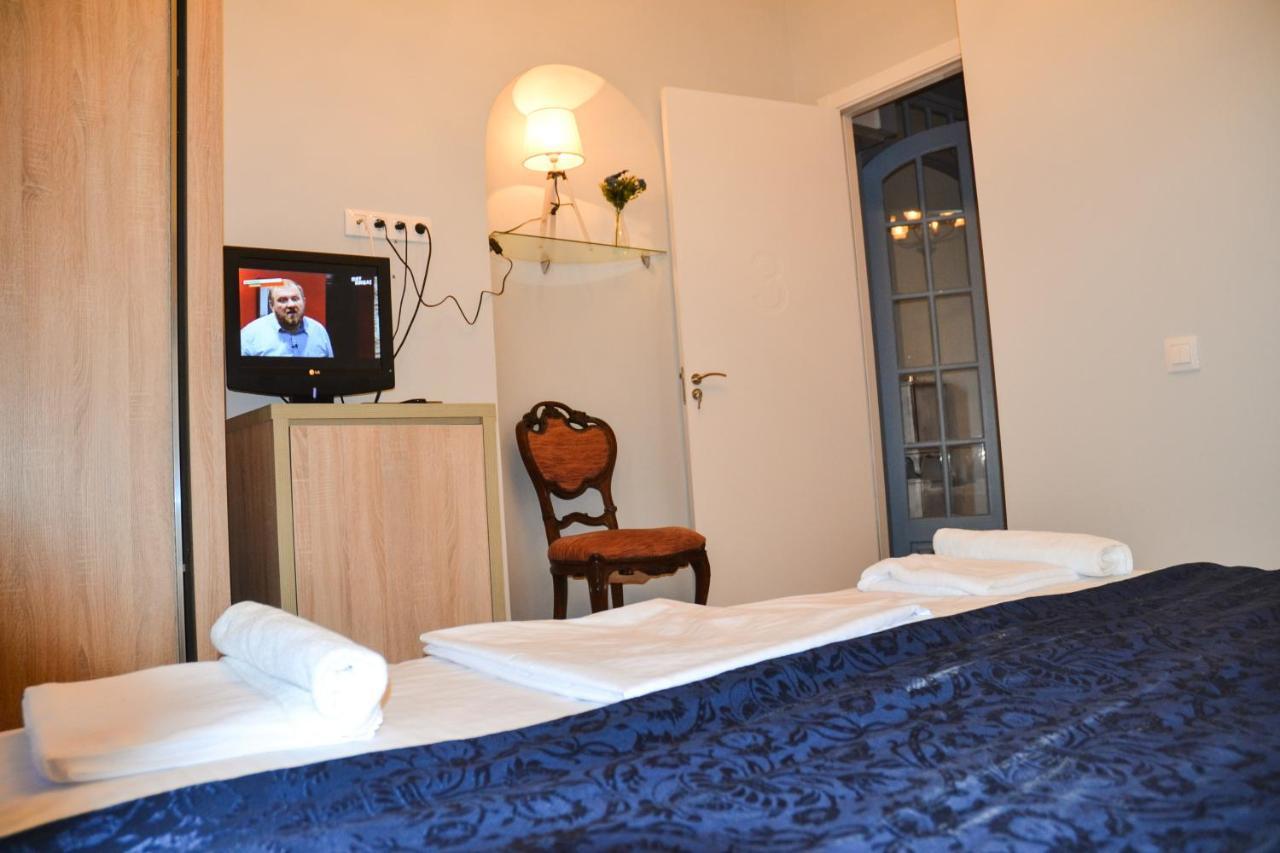 Piccolo Hotel Vake Tbilissi Extérieur photo